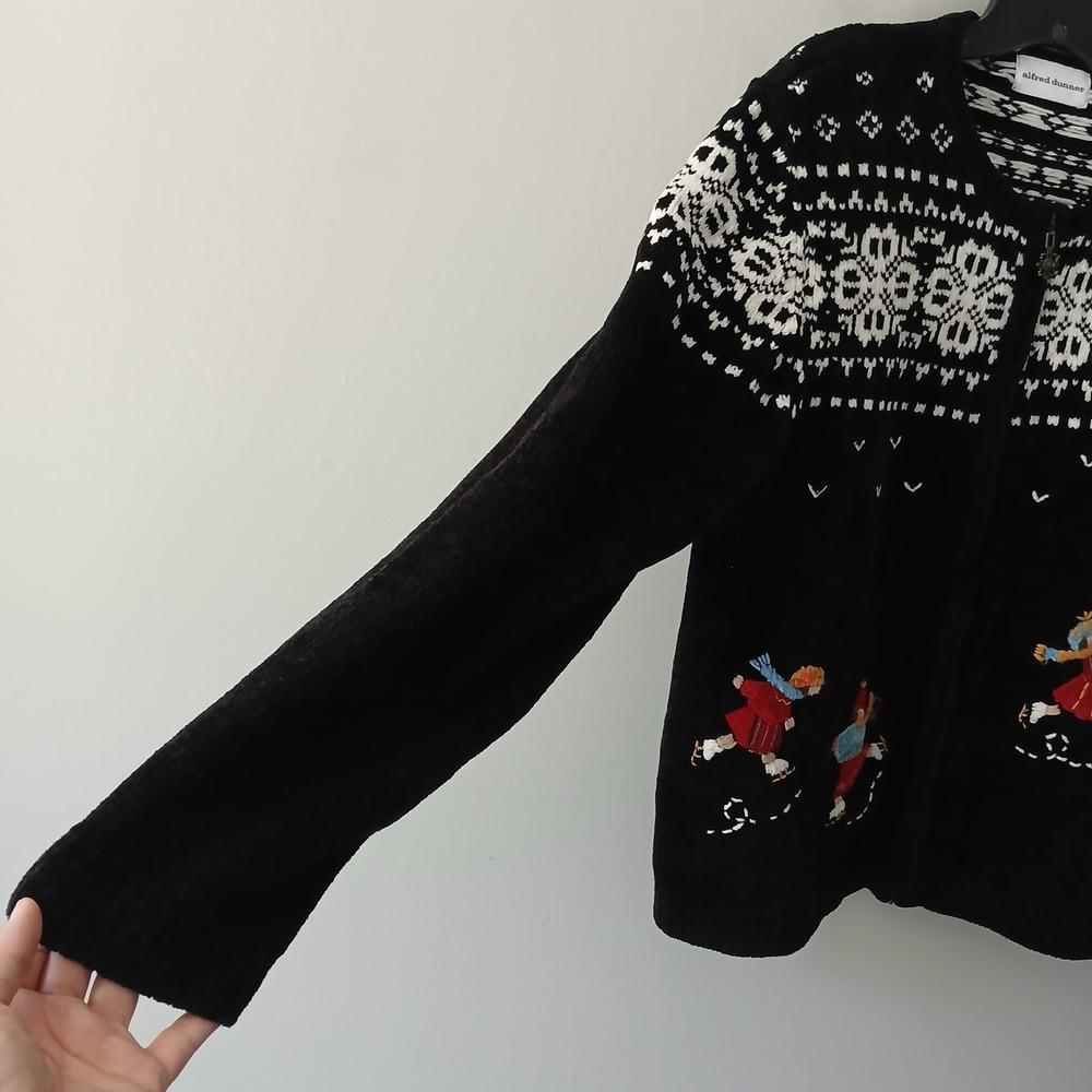 Alfred Dunner Vintage Size Large Knit Full Zip Sweater Snowflakes Embroidered - Picture 5 of 14